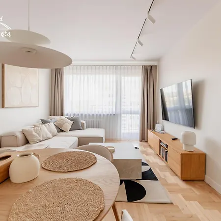 Marine Nad Parseta - Na Wyspie Solnej 아파트 코워브제크