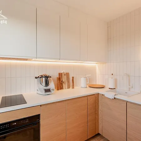 Marine Nad Parseta - Na Wyspie Solnej